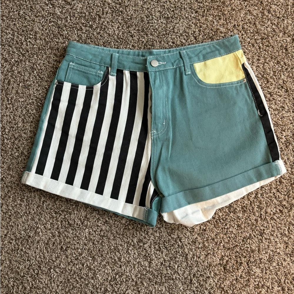 90s style Jean shorts